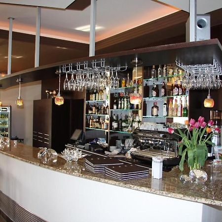 Hotel Wasik Krogulcza Экстерьер фото