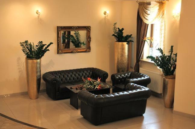 Hotel Wasik Krogulcza Экстерьер фото
