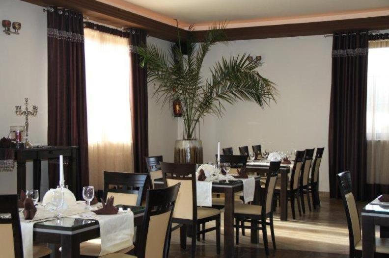 Hotel Wasik Krogulcza Экстерьер фото